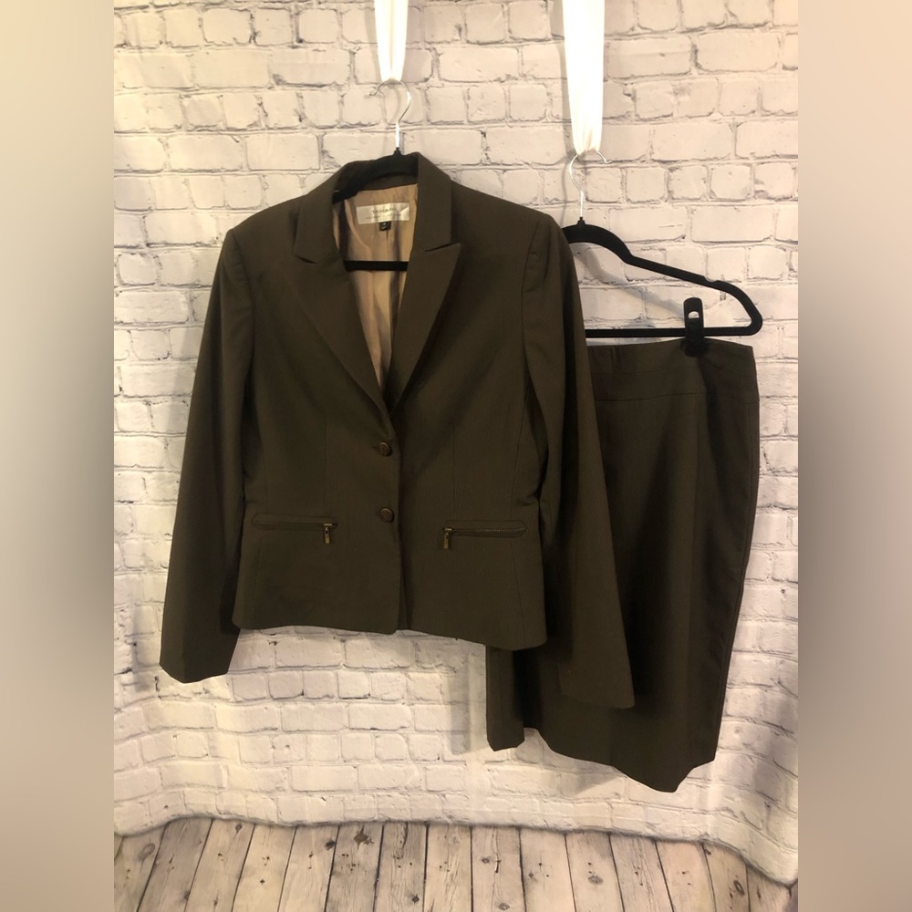 Tahari skirt suit set.